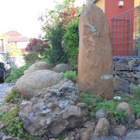 realizace zahrady- předzahrádka, použití kamene